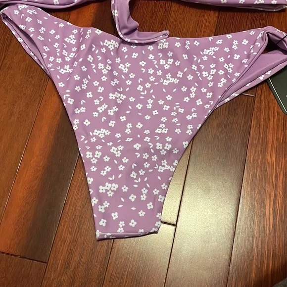 LAVENDER With White Flowers Bikini - Picture 3 of 7